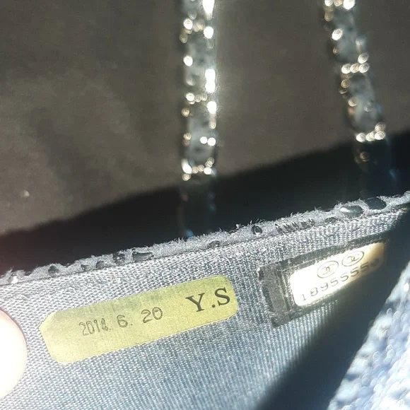 Chanel Wallet On Chain - Picture 6 of 16